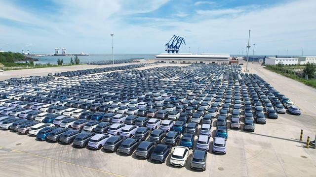 2024年新能源汽车国际物流发展前景与汽车配件供应链洞察